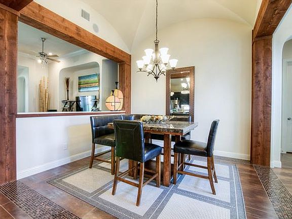5th image of 101 Antigua Way