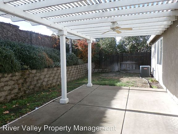 2nd image of 5516 Sage Dr