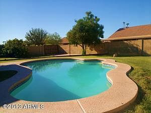3rd image of 1726 E Stephens Dr