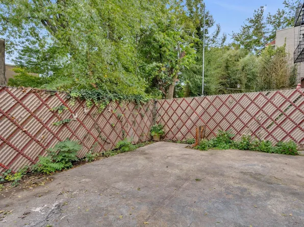 3218 Pleasant Avenue image 39 of 44