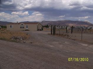 8650 Tahoe Ave, Silver Springs, NV 89429