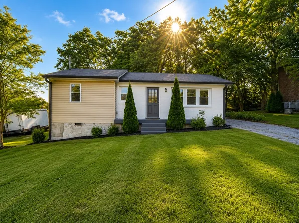 105 Williams St, Woodbury, TN 37190