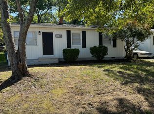 1026 Meadowbrook Blvd, High Point, NC 27260
