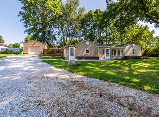 2730 Chelsea Dr, Akron, OH 44312