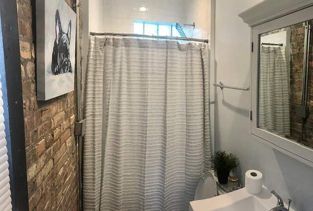 3102 N Southport Ave #CH — Photo 5