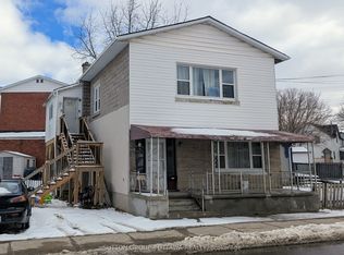 137 Beckwith St N, Smiths Falls, ON K7A 2C7