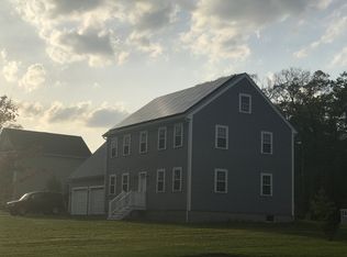 380 Cottrell Rd, Tiverton, RI 02878