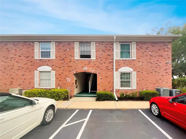 3425 41st Ter S APT 202, Saint Petersburg, FL 33711