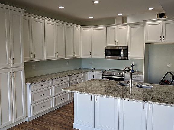 2nd image of 8520 Gulf Blvd APT 27