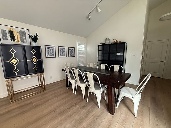 2nd image of 5749 S Park Pl W