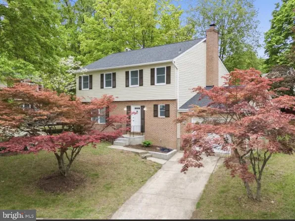 10 Iron Bolt Ct, Catonsville, MD 21228