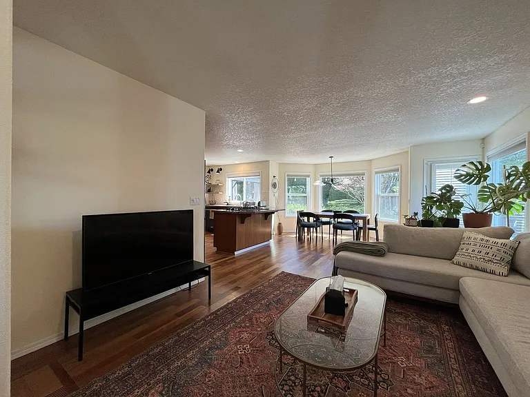 14980 SW Chardonnay Ave — Photo 21