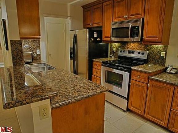 3rd image of 8530 Holloway Dr APT 103