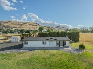 39304 N 114th Pr NW, Benton City, WA 99320