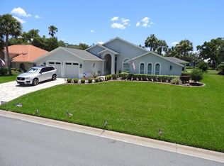 9345 Southern Belle Dr, Weeki Wachee, FL 34613