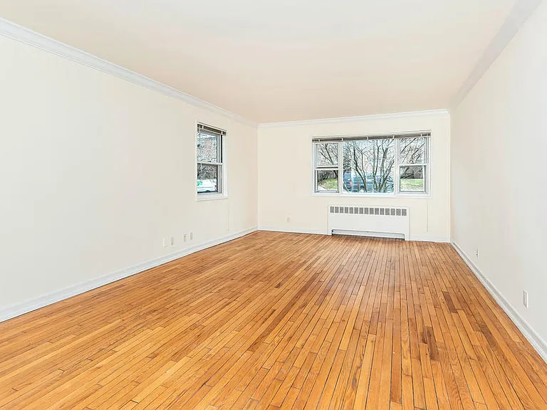32 N Cottenet St #N6 — Photo 2