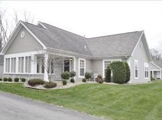 492 Ashton Lake Dr, Battle Creek, MI 49015