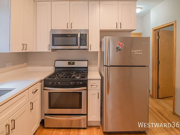 2nd image of 3311 N Seminary Ave APT 1R