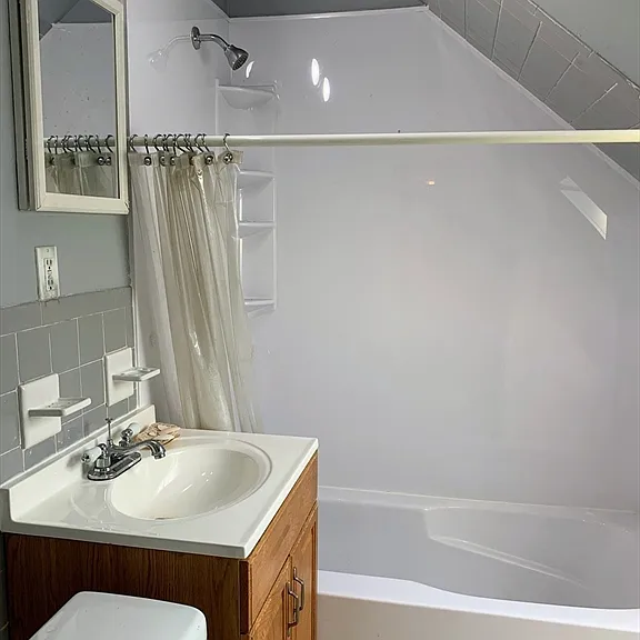 96 Harrishof St #3 — Photo 16