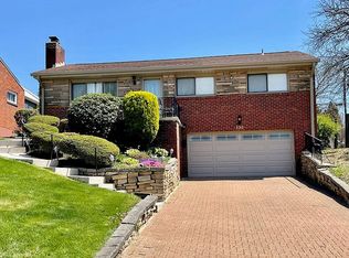 138 Woodhall Dr, Pittsburgh, PA