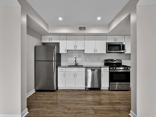 1516 Marion Barry Ave SE, Washington, DC