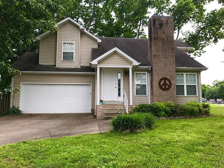 103 Old Mill Dr — Photo 1