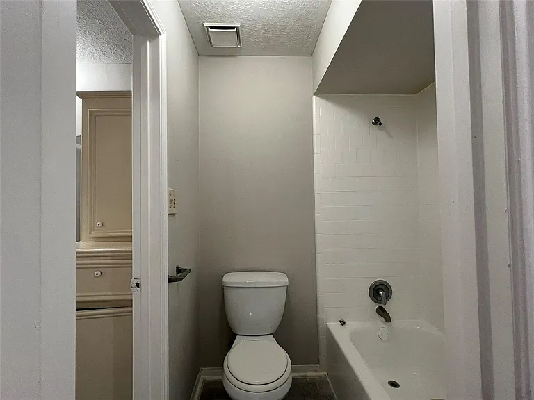 11507 Meadow Ln #C — Photo 12