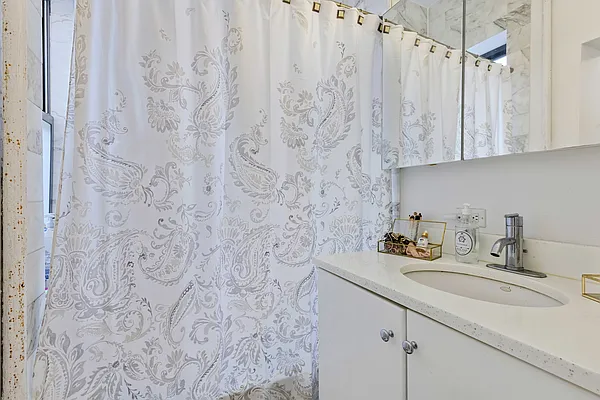 Rented by Dalan Rentals | media 15