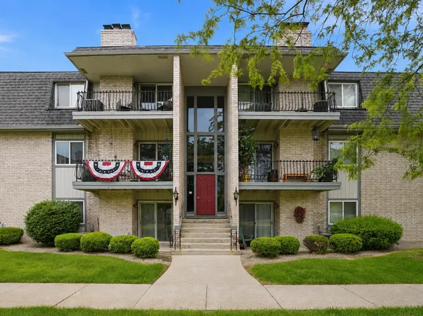 1725 Homan Dr APT 204, Schererville, IN 46375