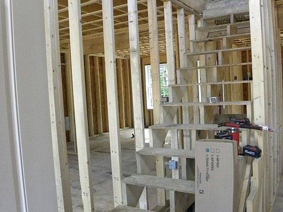 2nd image of 6 Marcona Ln Lot 2