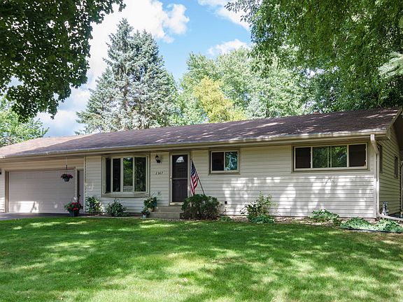 2nd image of 2387 Floral Dr