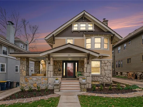 25 W 57th St, Kansas City, MO 64113