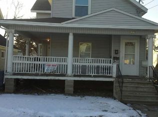 1019 Wright St, Oshkosh, WI 54901