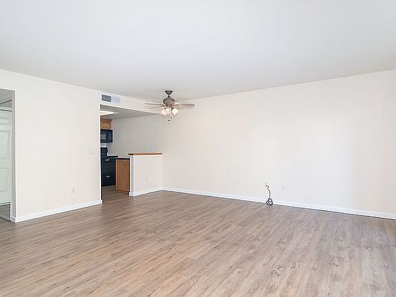 5th image of 1250 Cleveland Ave #115-C