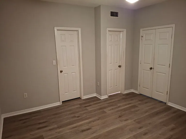 3702 Palm Desert Ln — Photo 9