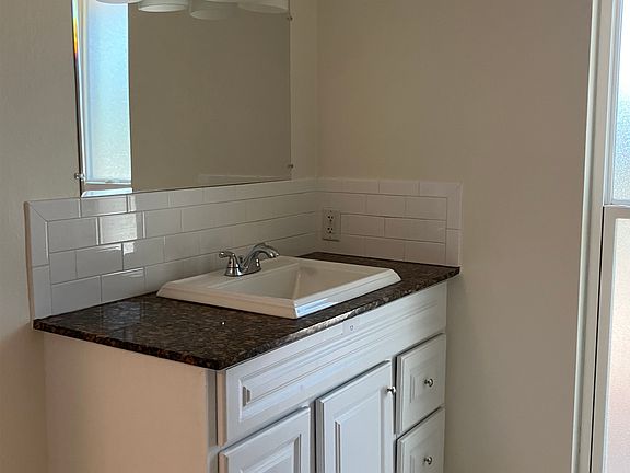 2nd image of 309 Myrtle Dr