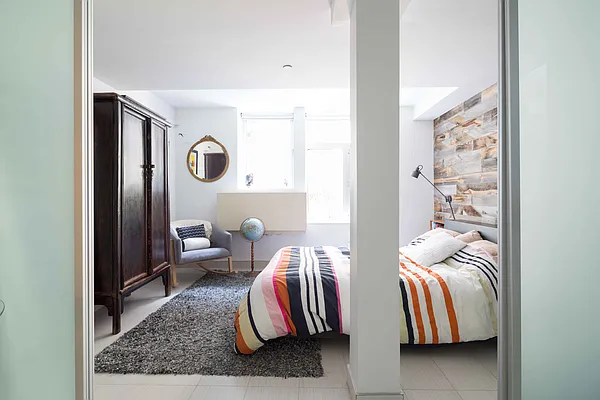 Sold by Corcoran | media 8