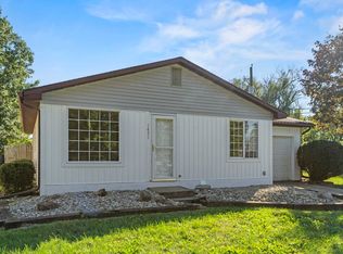 1431 Rabbit Run, Huntertown, IN 46748