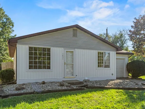 1431 Rabbit Run, Huntertown, IN 46748