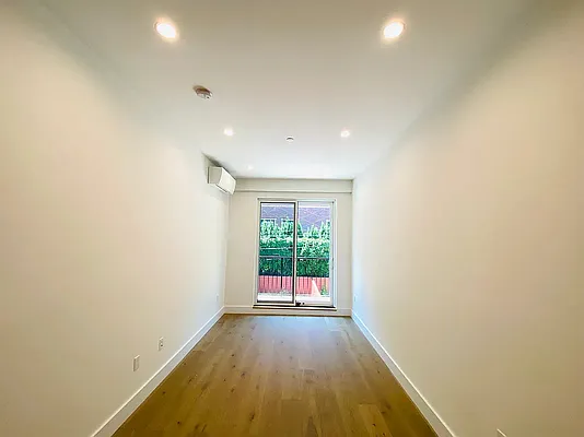 Rented by Acre NY Realty Inc | media 16