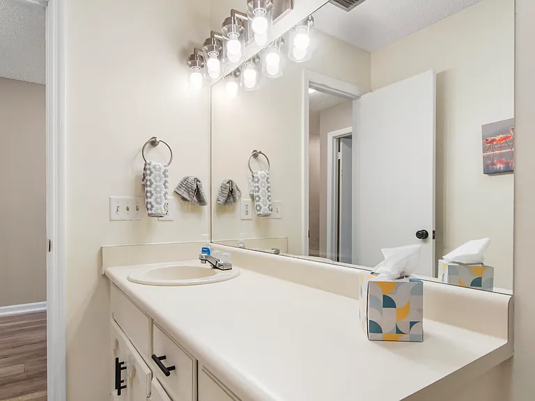 300 Cain Rd #309 — Photo 29
