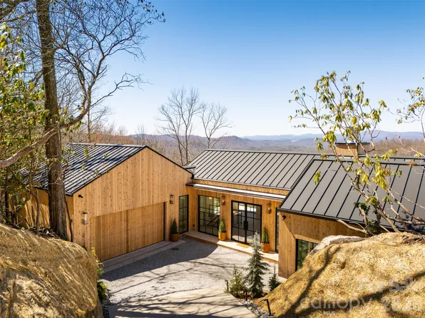 1882 Connestee Trl, Brevard, NC 28712