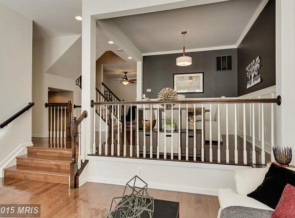 4th image of 3356 Beechcliff Dr