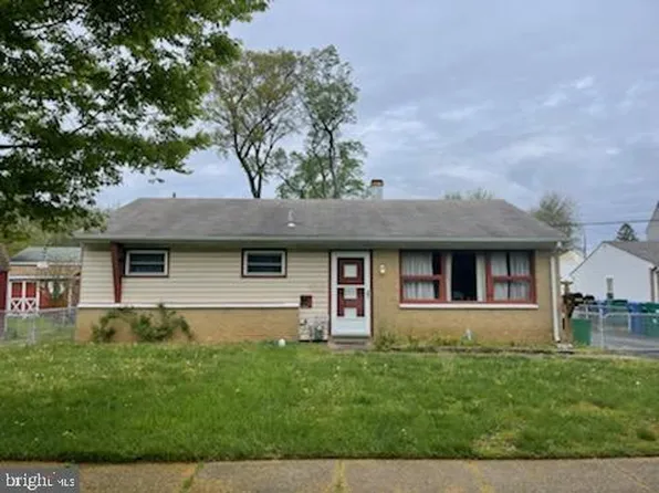 2003 Spencer Dr, Croydon, PA 19021