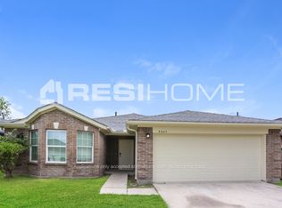 5307 Sugar Bush Dr, Houston, TX 77048