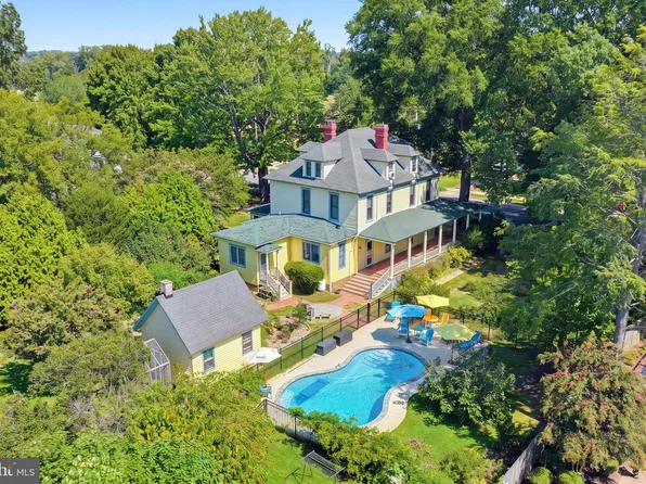 403 Chesterfield Ave, Centreville, MD 21617