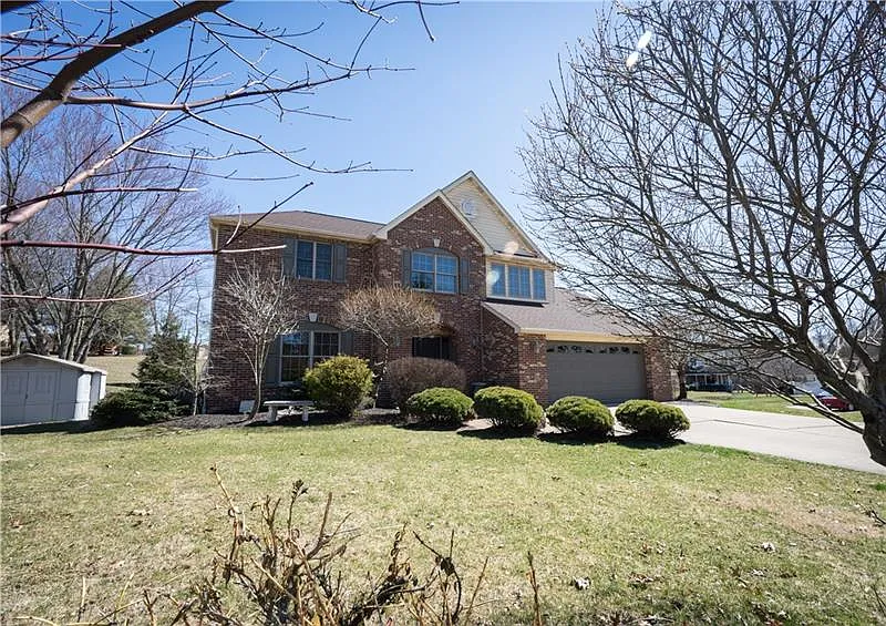 1505 Cherrywood photo 1