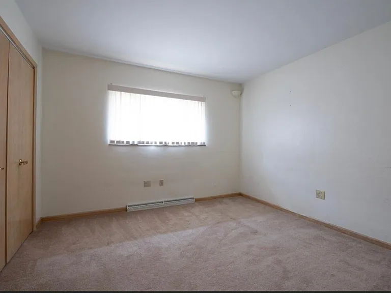 611 Brynhaven Dr — Photo 15