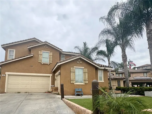 131 Quartz Ln, Perris, CA 92570