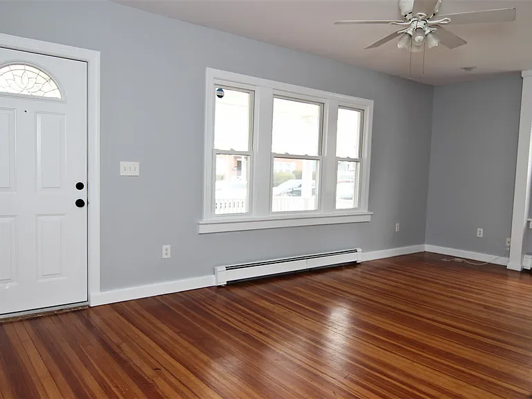 36 Prairie Ave #1 — Photo 5